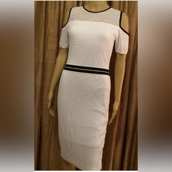 NWT Anthropologie | John + Jenn Dress - Picture 3 of 7